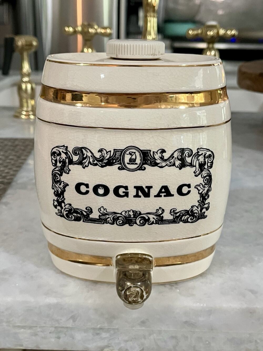 Wade Royal Victoria Pottery: “COGNAC” Barrel Decanter W & A Gilbey